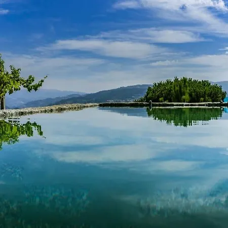 Quinta Do Mirante 카스텔루 지 파이바